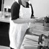 WHITE APRONS ON ROLLS 27 X 42"(RO-200) thumbnail-0